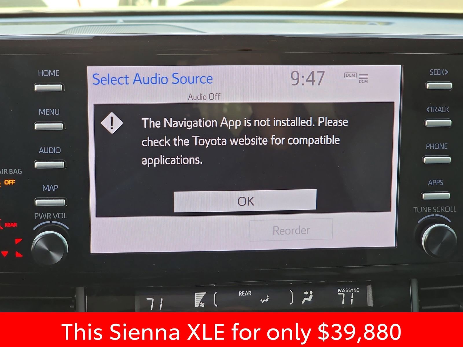 Used 2023 Toyota Sienna XLE image 30