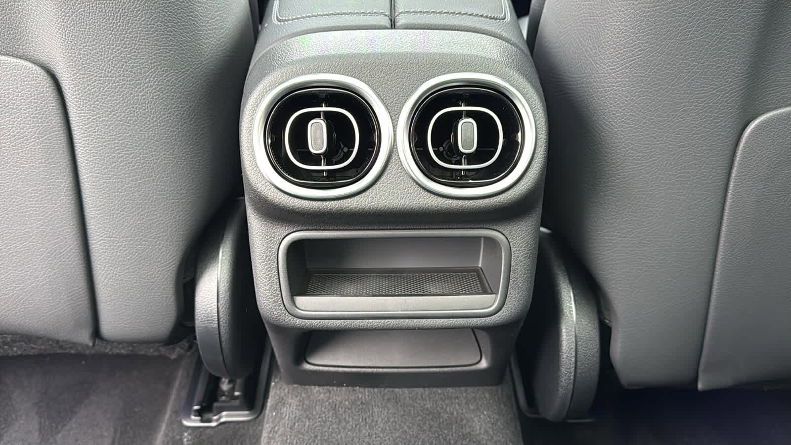 New 2026 Mercedes-Benz GLC 300 4MATIC image 29