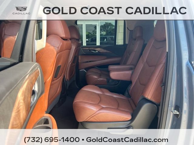 Used 2016 Cadillac Escalade ESV Premium AWD/4WD image 18