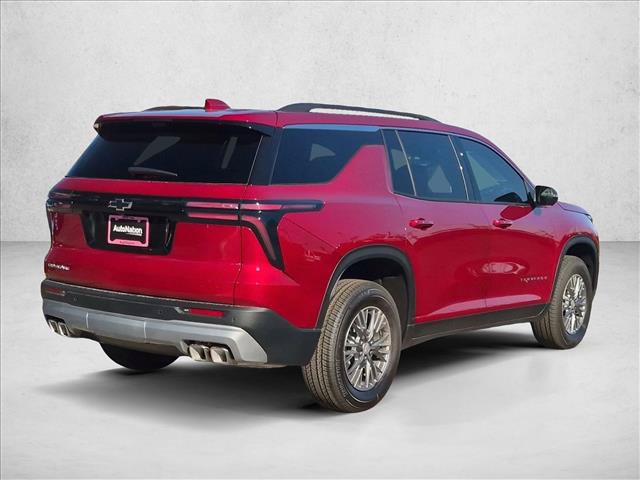 New 2027 Chevrolet Traverse LT w/ Driver Confidence Package FWD image 2
