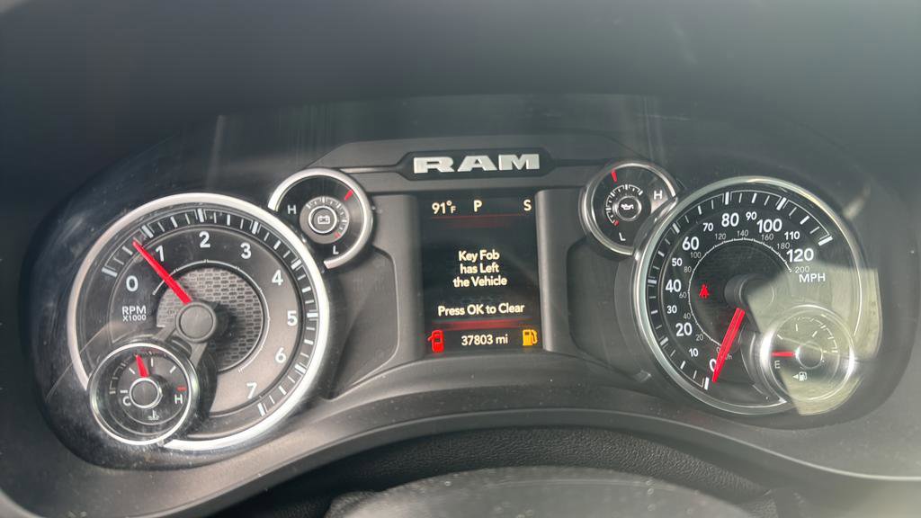 Used 2022 RAM 1500 Big Horn AWD/4WD image 14