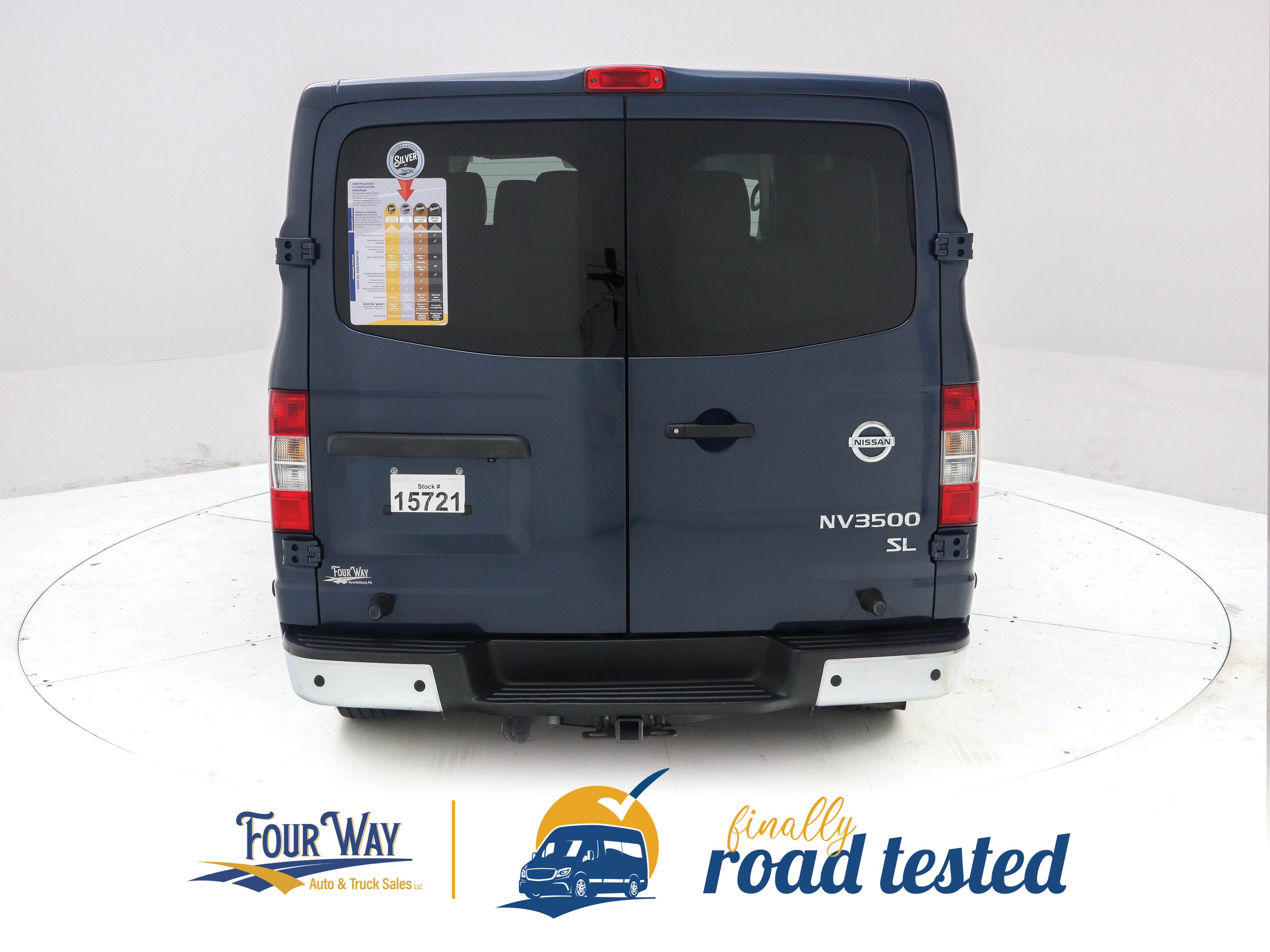 Used 2021 Nissan NV 3500 SL RWD image 5
