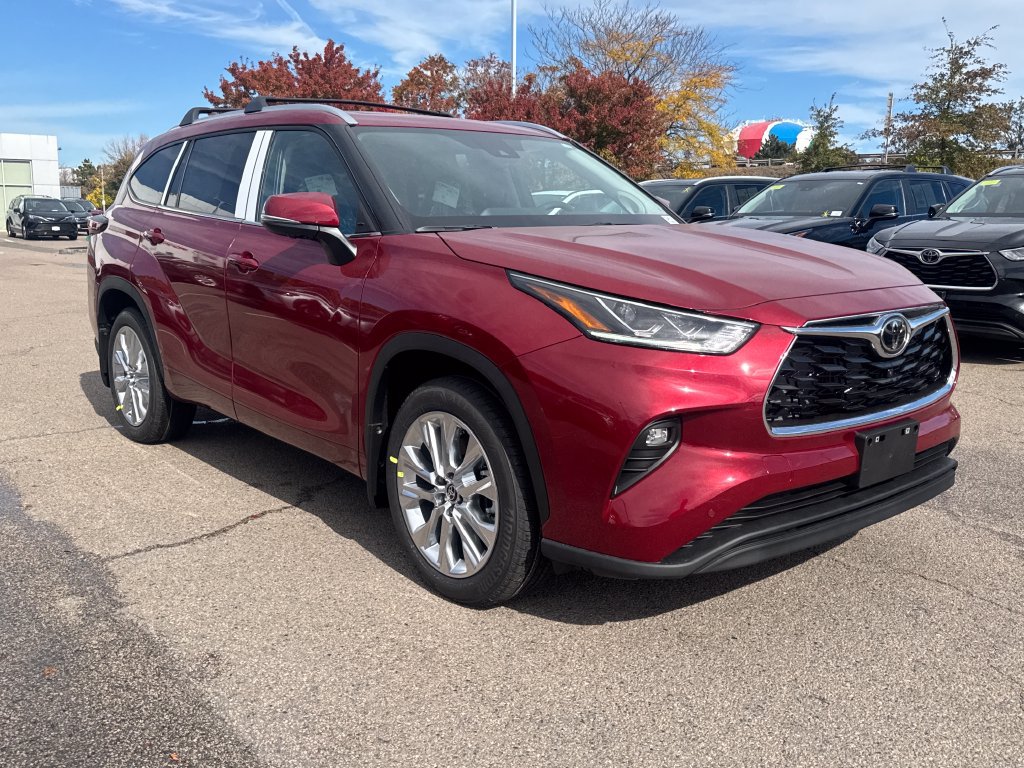 New 2026 Toyota Highlander Limited AWD/4WD image 9