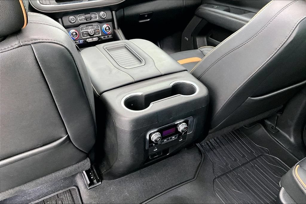 Used 2023 GMC Yukon AT4 AWD/4WD image 29