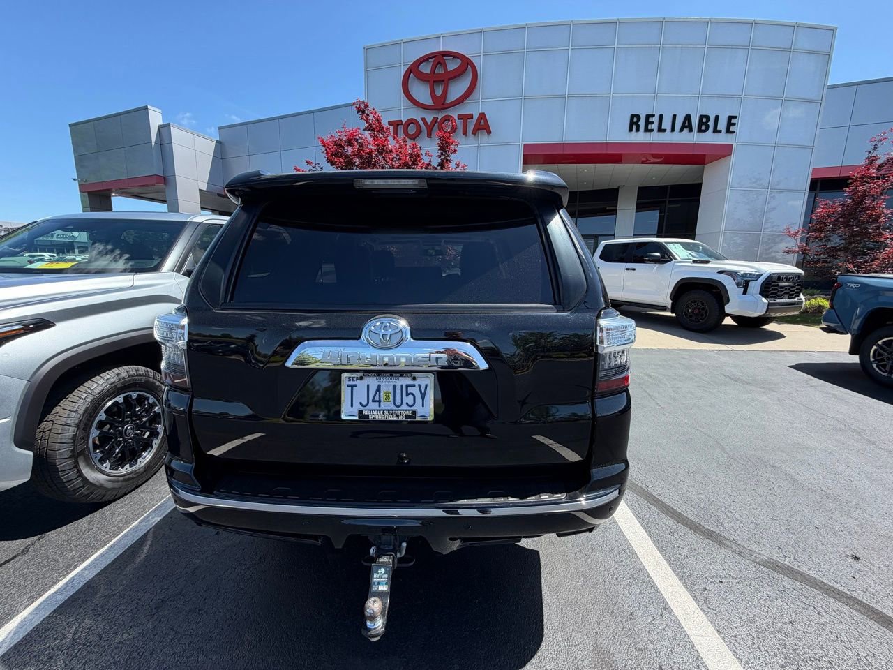 Used 2018 Toyota 4Runner Limited AWD/4WD image 6