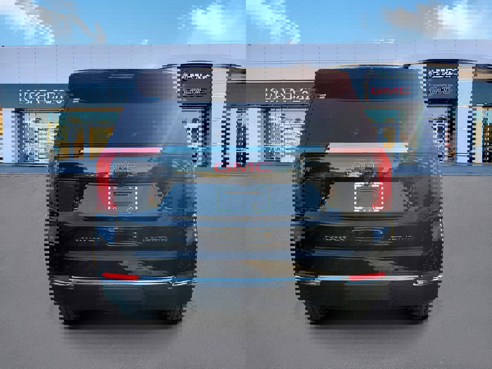 New 2026 GMC Yukon Elevation image 4