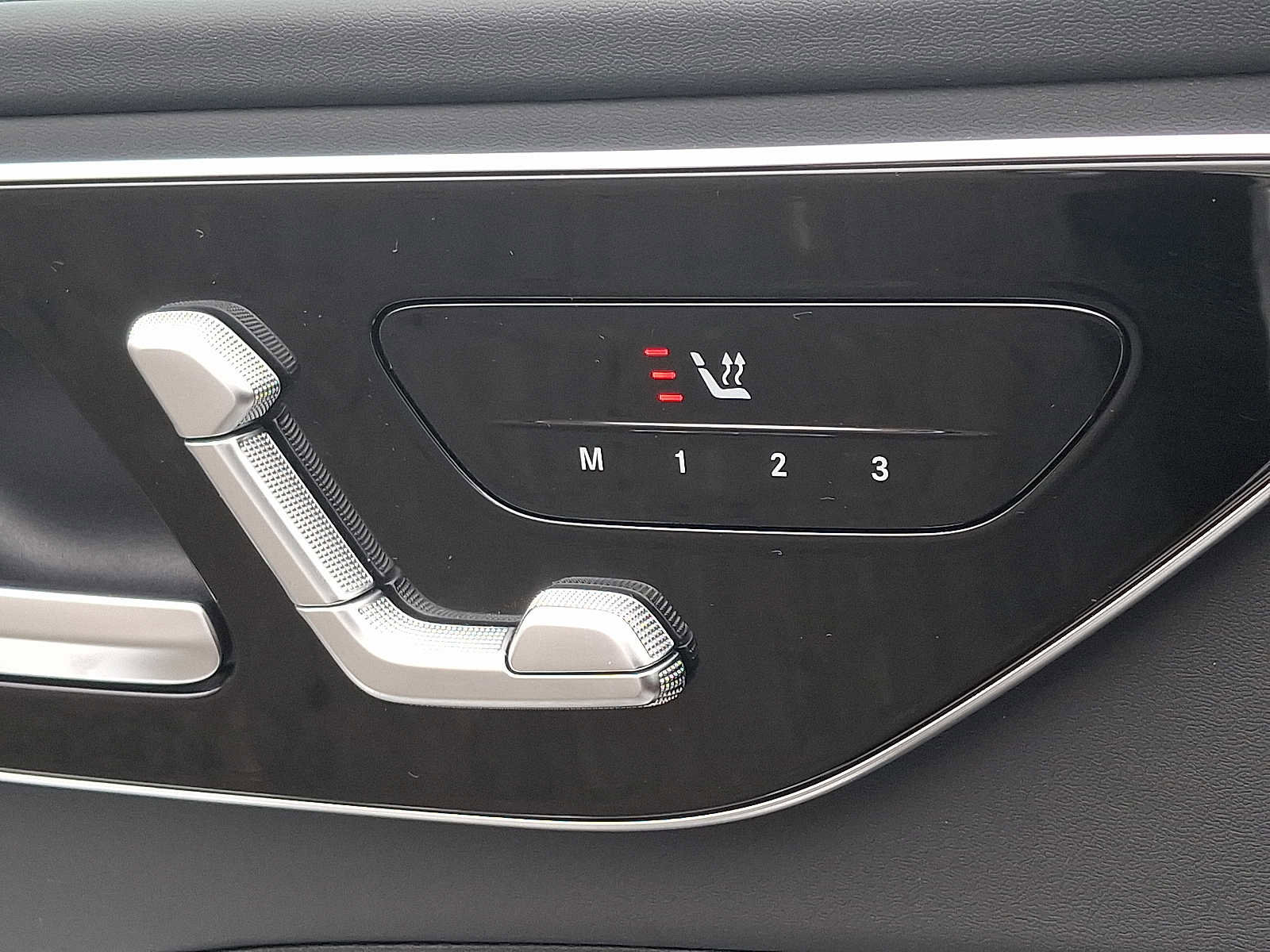 Used 2025 Mercedes-Benz C 36 AMG S image 26