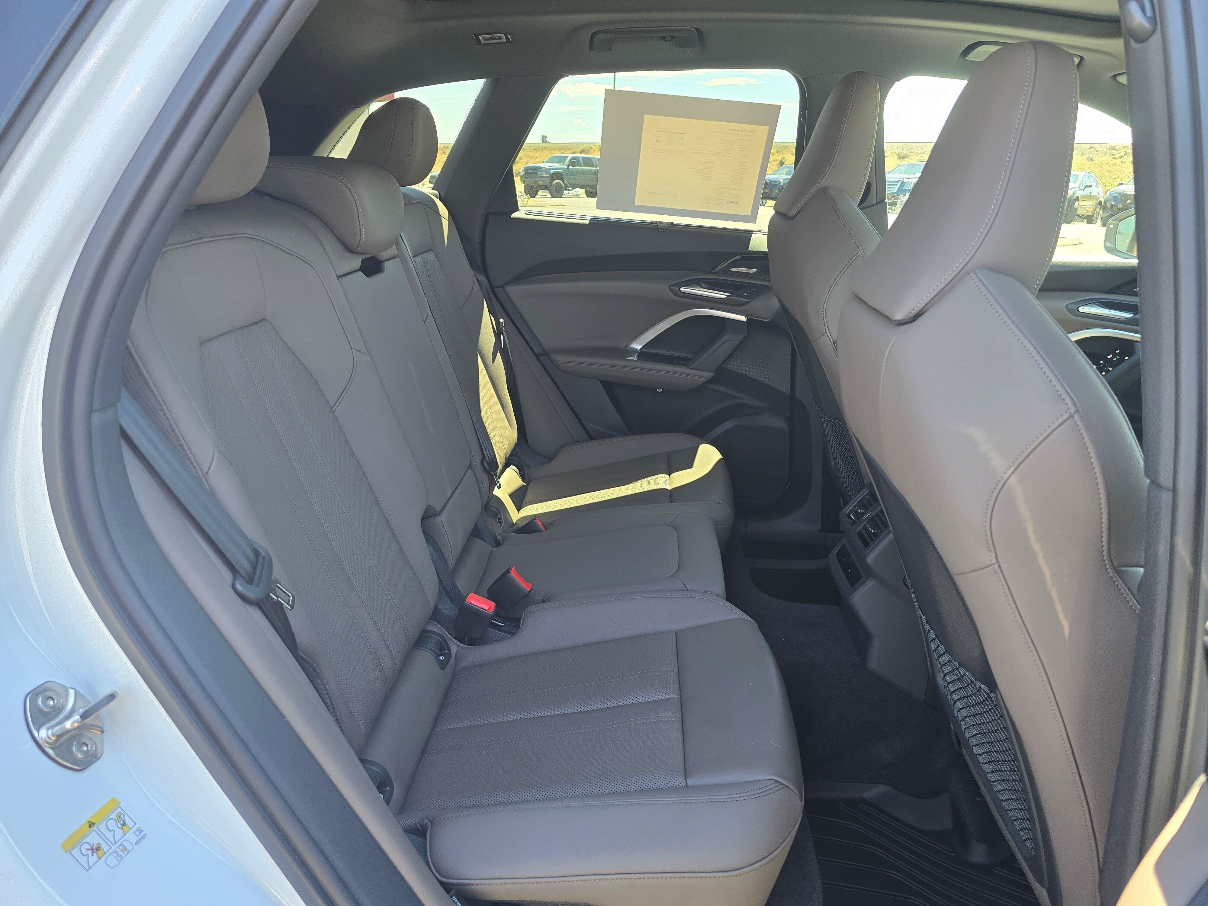Certified 2025 Audi Q5 Premium Plus w/ Premium Plus AWD/4WD image 13