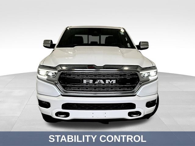 Used 2022 RAM 1500 Limited w/ Body-Colour Bumper Group AWD/4WD image 3