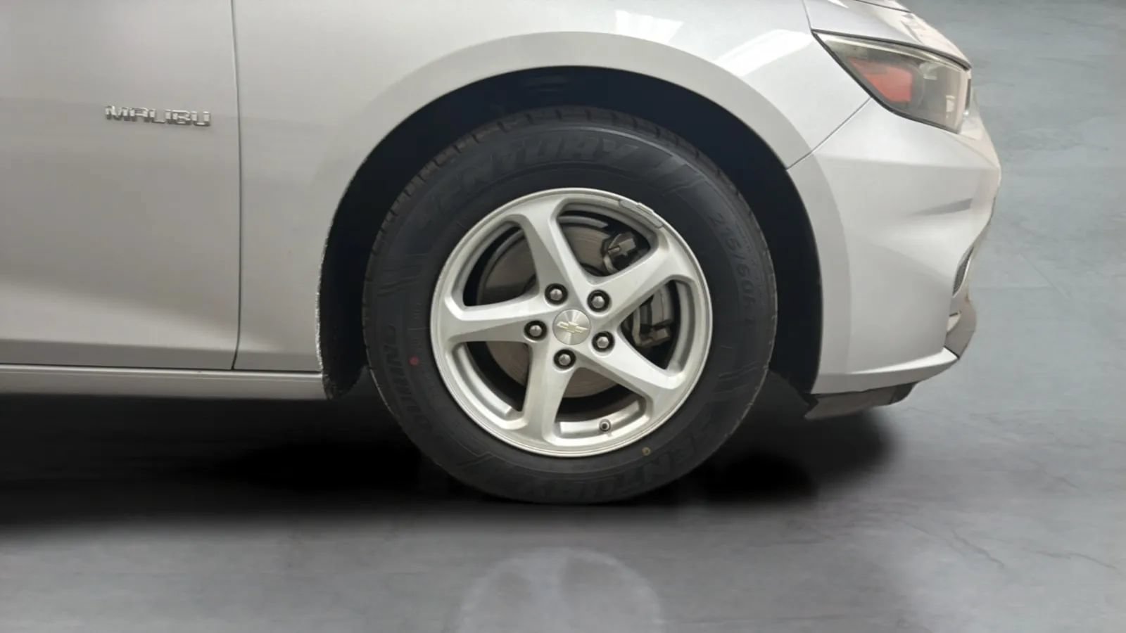 Used 2017 Chevrolet Malibu LS FWD image 26