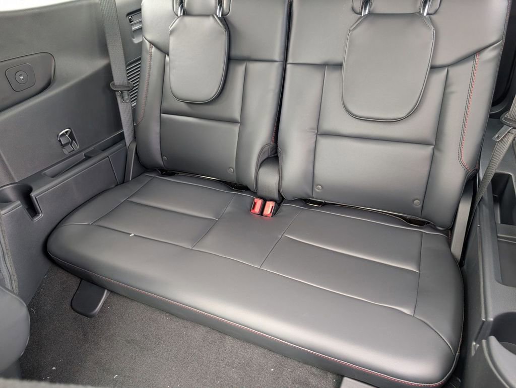 New 2026 Ford Explorer ST-Line image 48