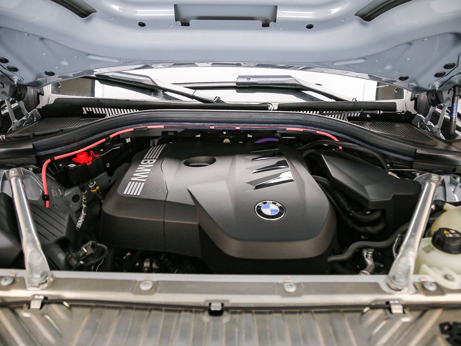 Used 2026 BMW X3 xDrive30i w/ Premium Package AWD/4WD image 28