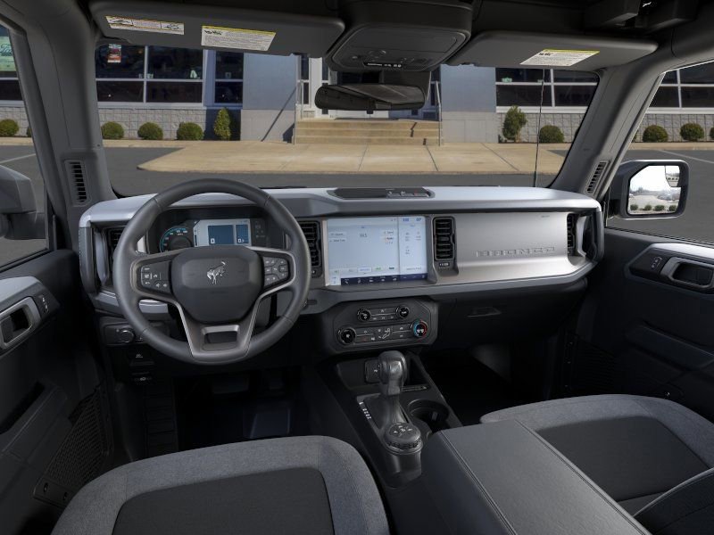 New 2025 Ford Bronco 4-Door AWD/4WD image 9