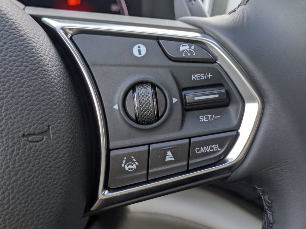 Used 2026 Acura MDX w/ Technology Package FWD image 28