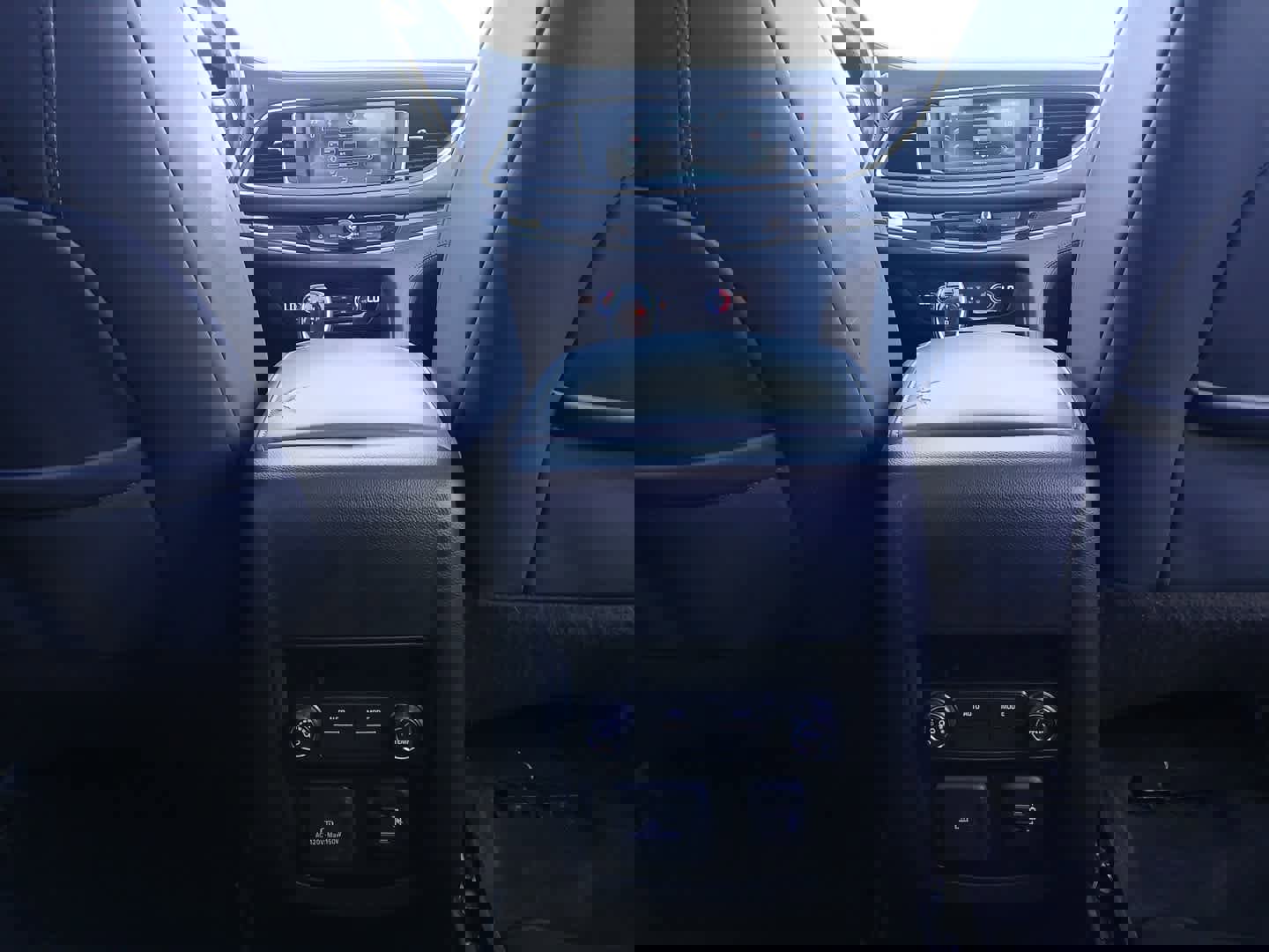 Used 2019 Buick Enclave Essence image 43