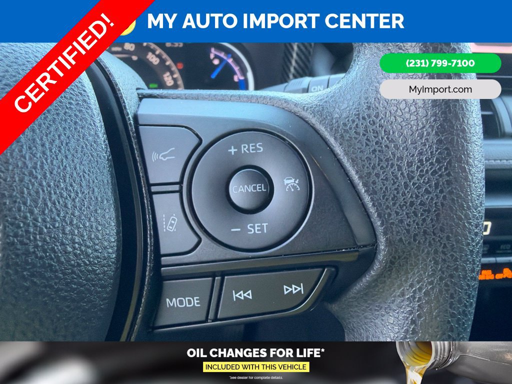 Used 2024 Toyota RAV4 AWD Hybrid image 17
