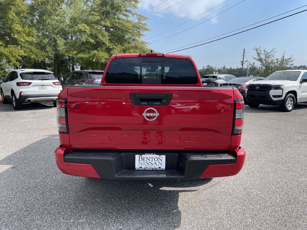 New 2027 Nissan Frontier SV RWD image 3