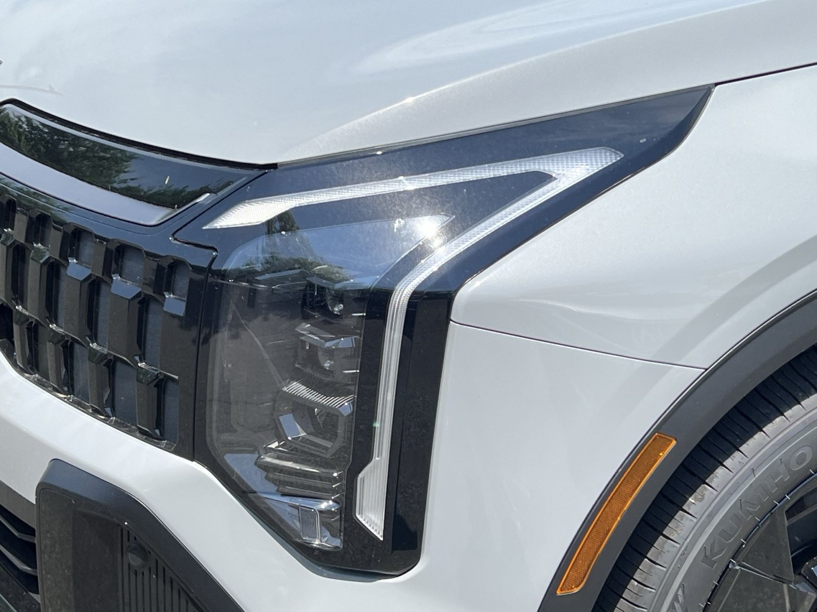 New 2026 Kia Sportage X-Line w/ X-Line Premium Package AWD/4WD image 13
