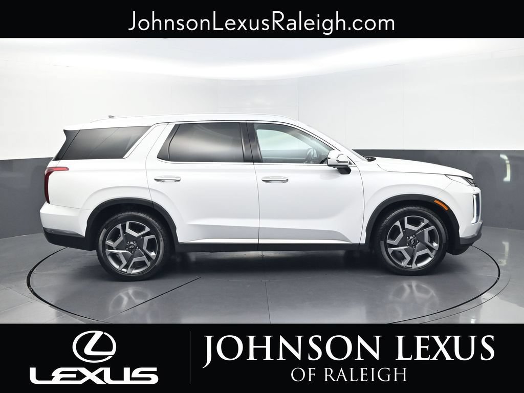 Used 2024 Hyundai Palisade Limited AWD/4WD image 6