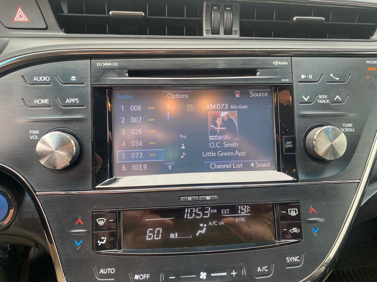 Used 2016 Toyota Avalon XLE Premium FWD image 22