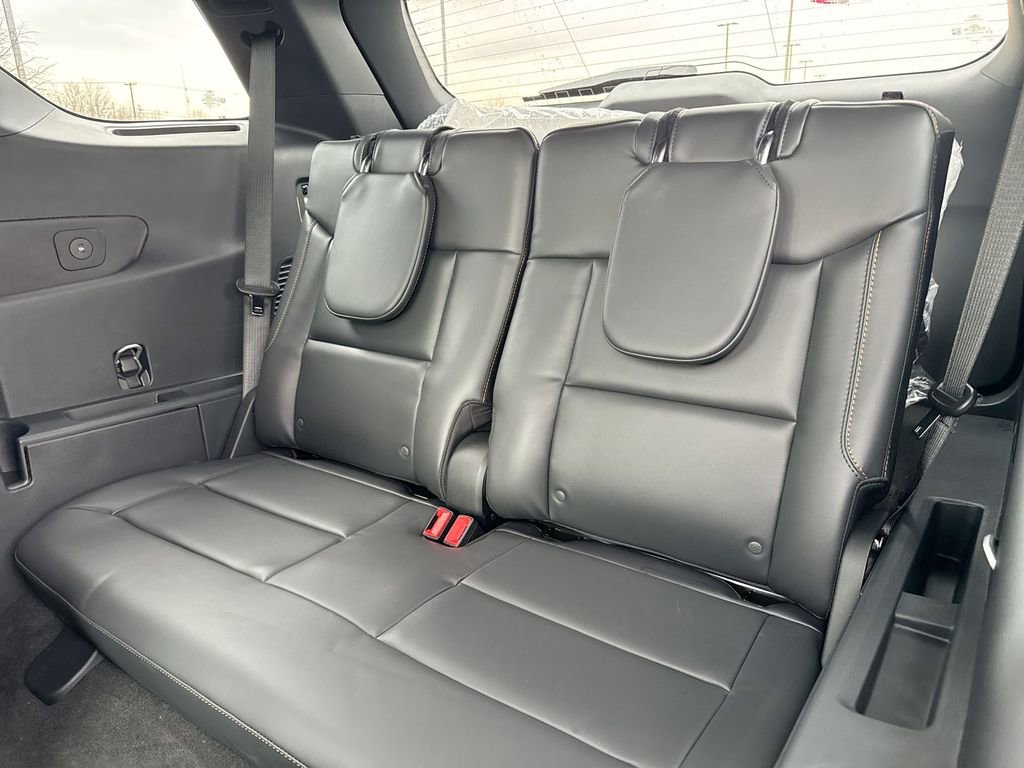 New 2026 Ford Explorer Tremor w/ Tremor Ultimate Package AWD/4WD image 25