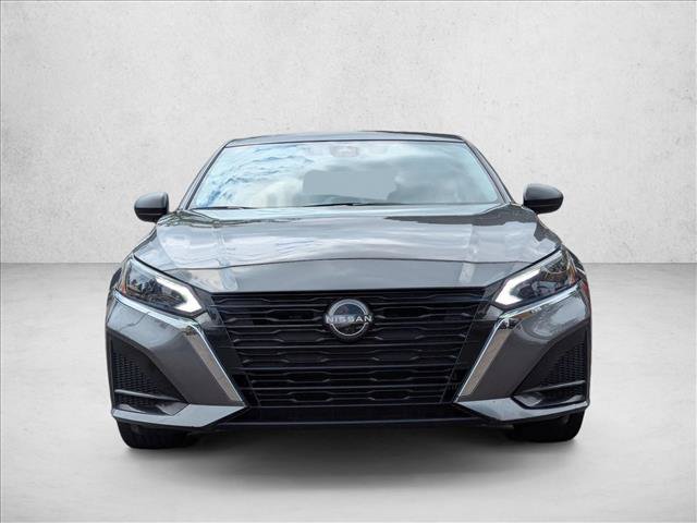 Used 2024 Nissan Altima 2.5 SV FWD video 2