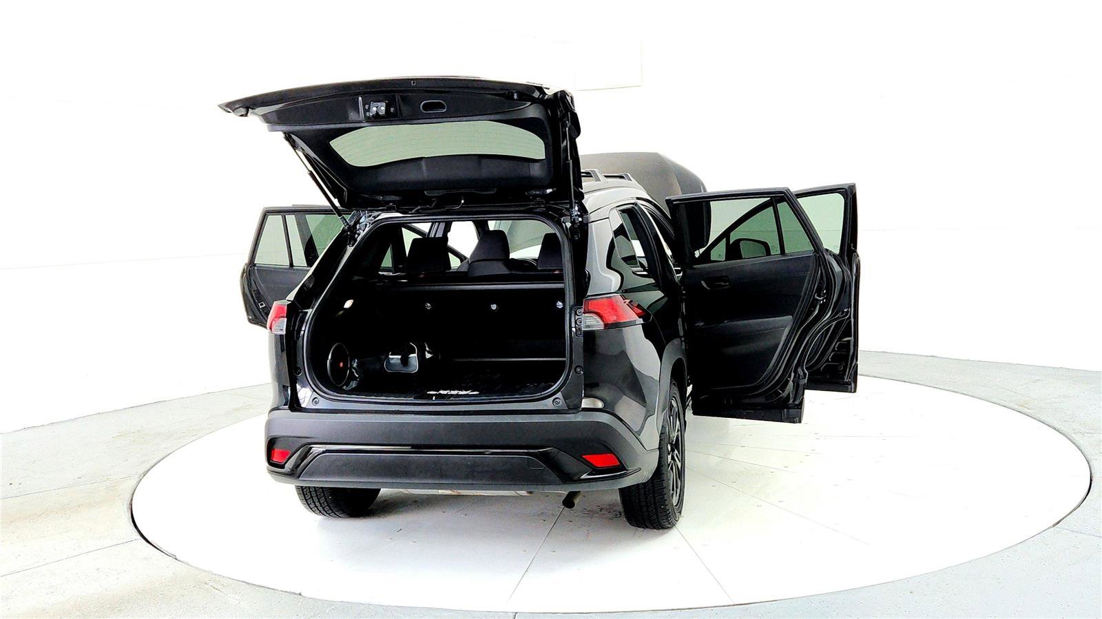 Used 2024 Toyota Corolla Cross Nightshade image 11