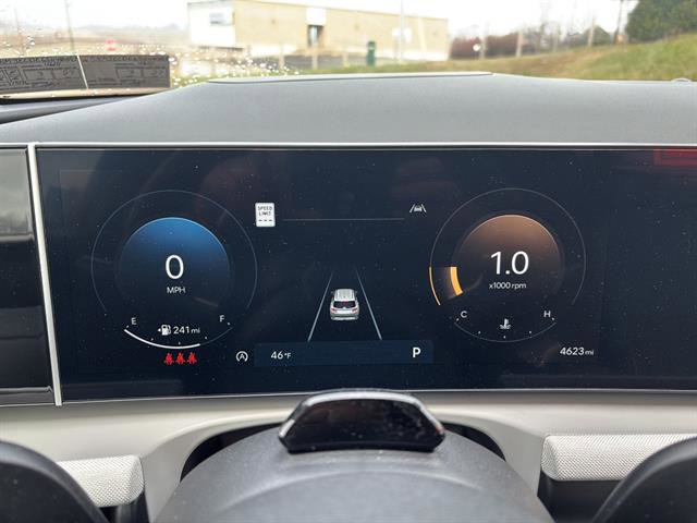 Used 2025 Hyundai Tucson Limited image 26