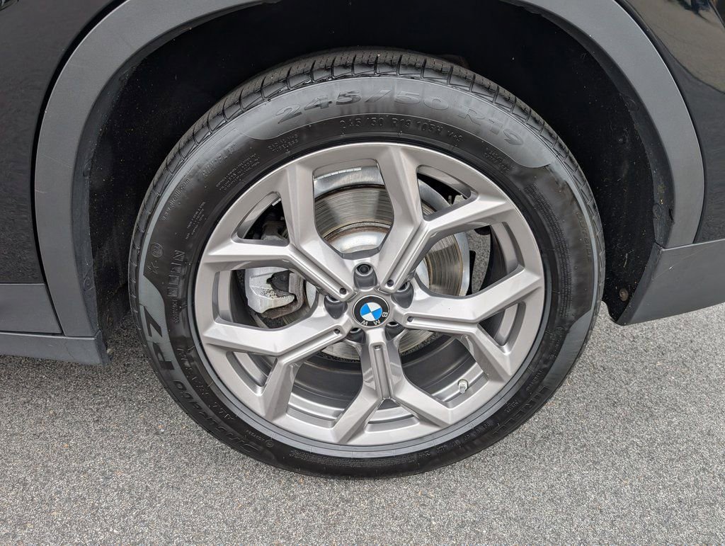 Used 2021 BMW X3 xDrive30i w/ Premium Package image 12