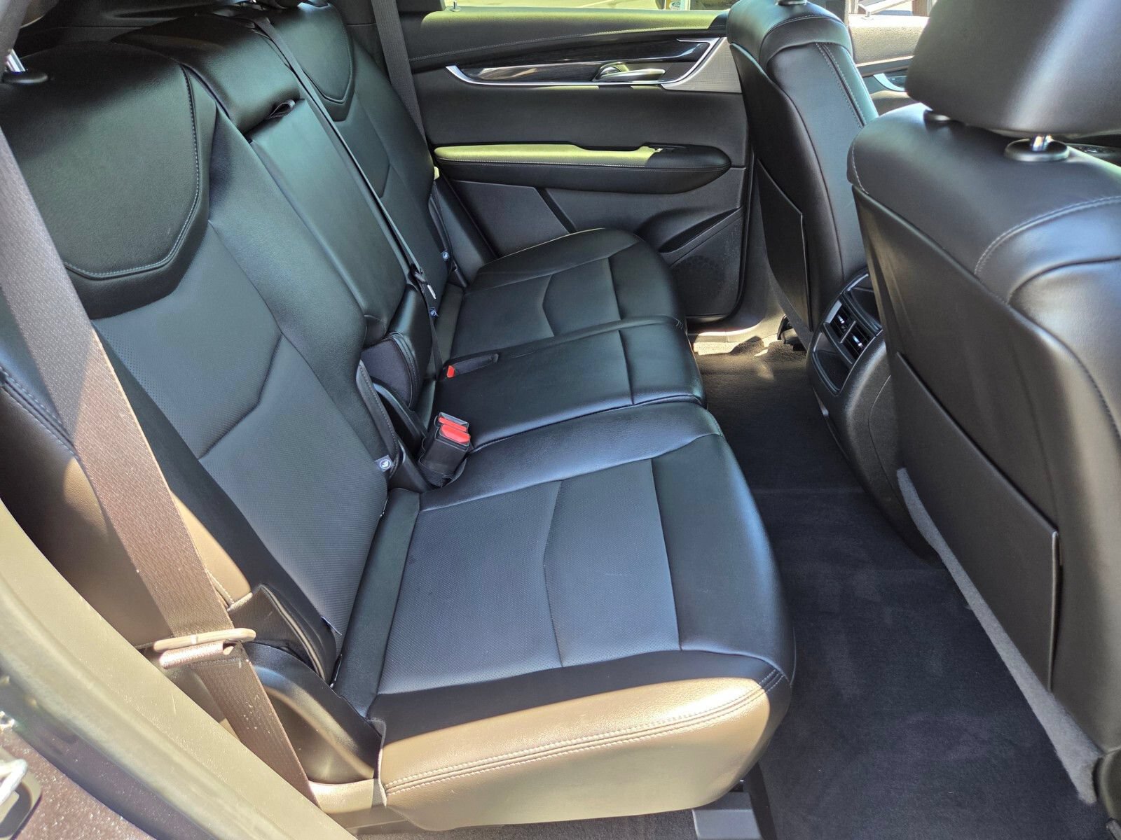 Used 2021 Cadillac XT5 Premium Luxury FWD image 15