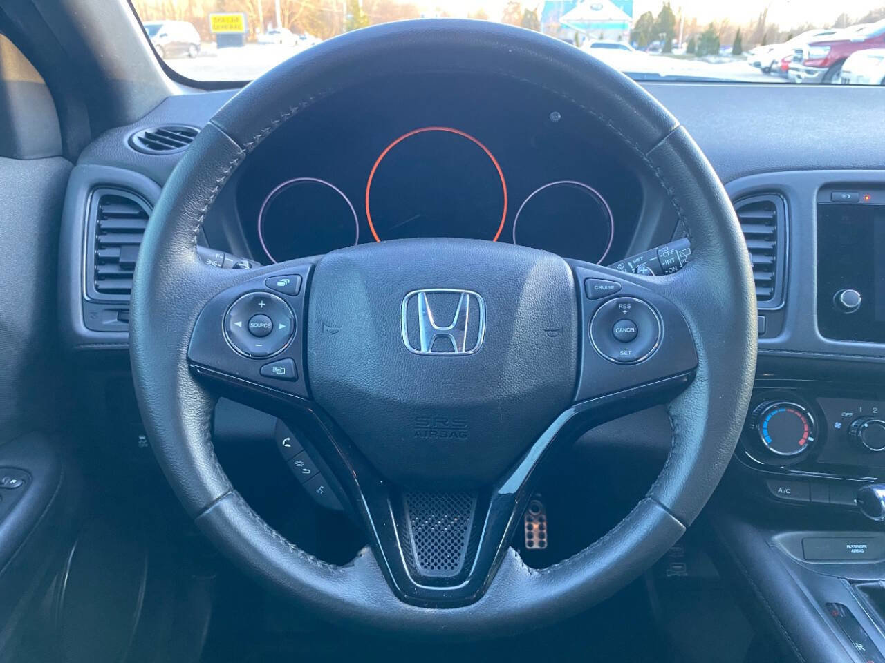 Used 2022 Honda HR-V Sport image 11
