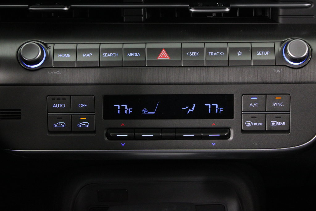 Certified 2027 Hyundai Kona SEL Sport FWD image 23