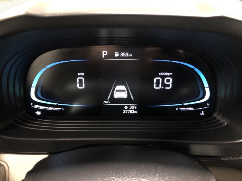 Used 2023 Hyundai Venue SEL image 27