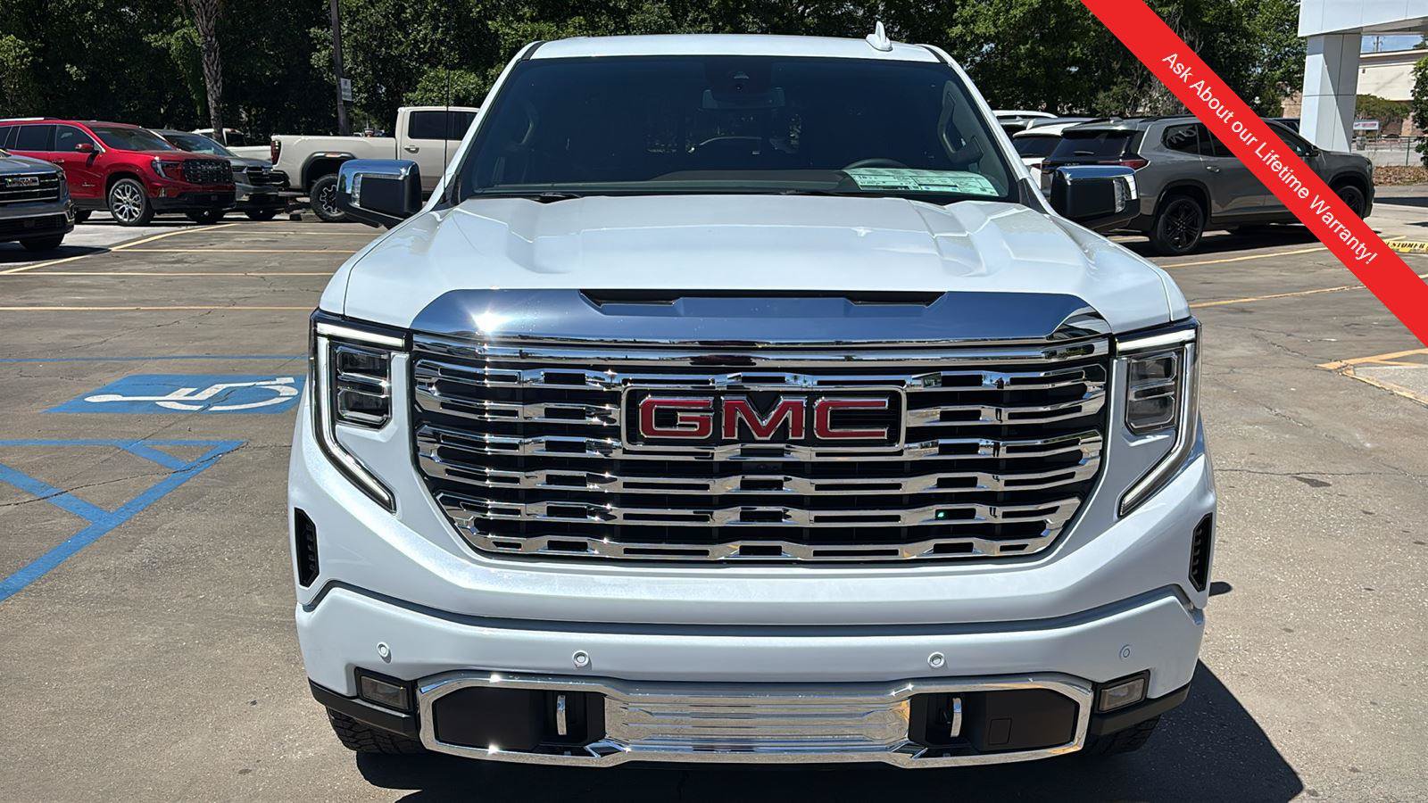New 2026 GMC Sierra 1500 Denali AWD/4WD image 2