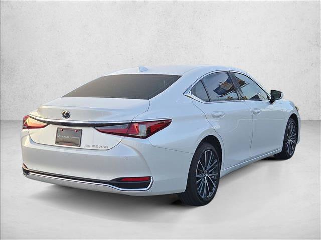 Used 2023 Lexus ES 250 w/ Premium Package AWD/4WD image 5