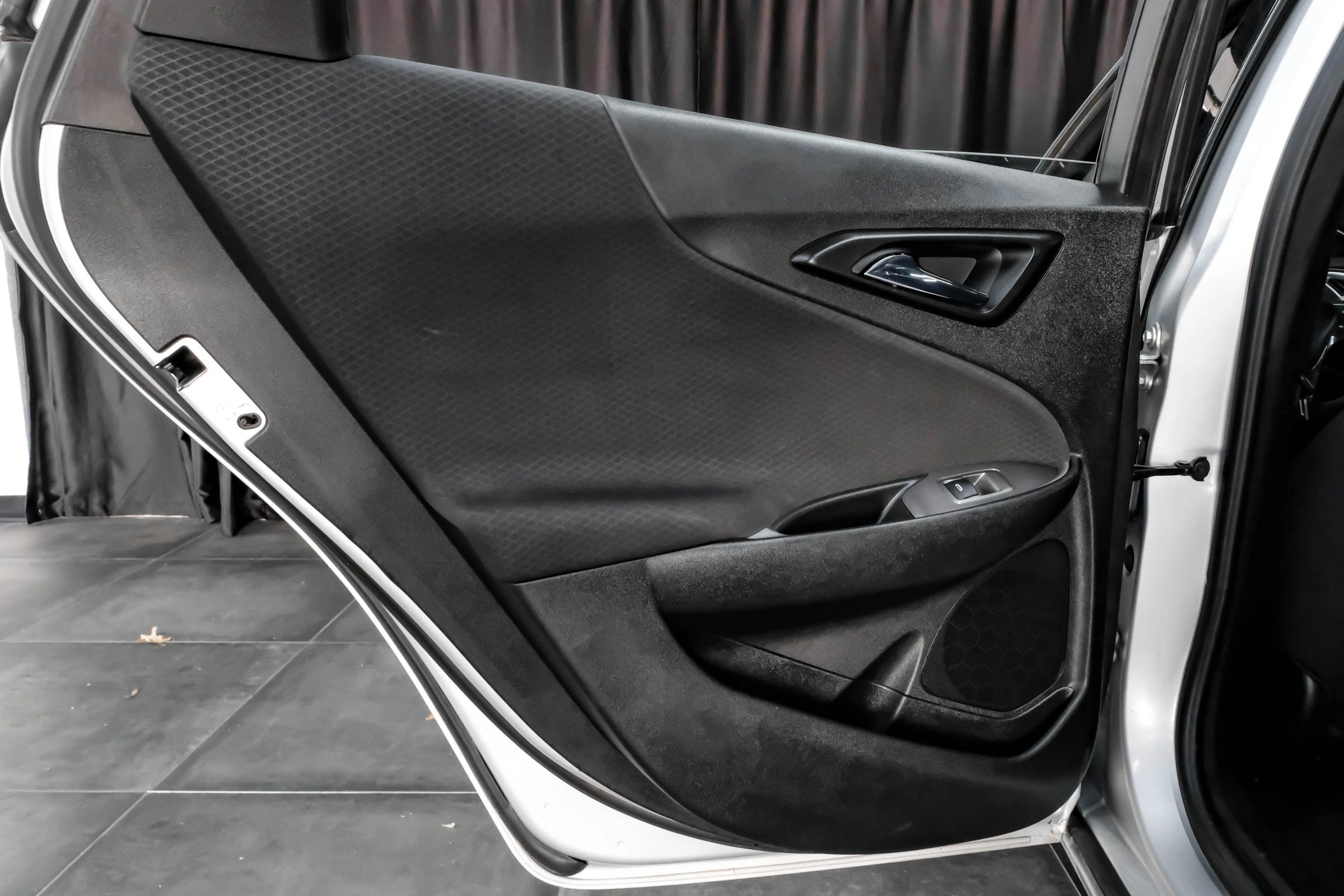 Used 2021 Chevrolet Malibu RS image 45