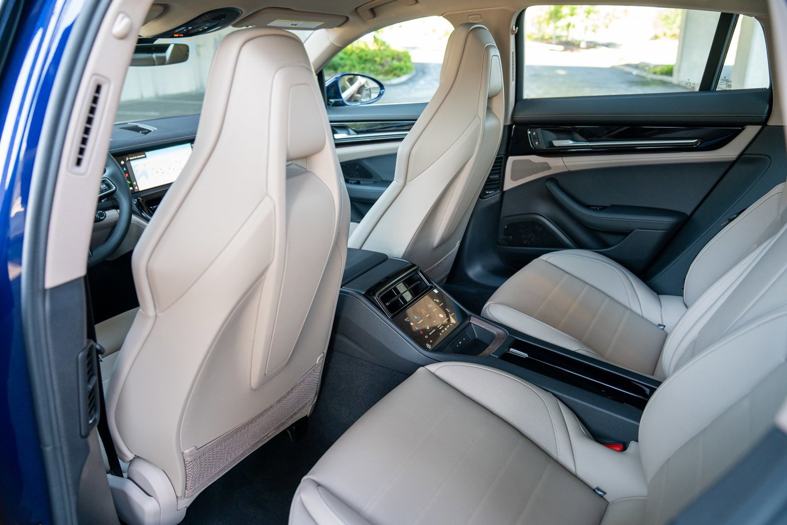 Certified 2025 Porsche Panamera 4 AWD/4WD image 23