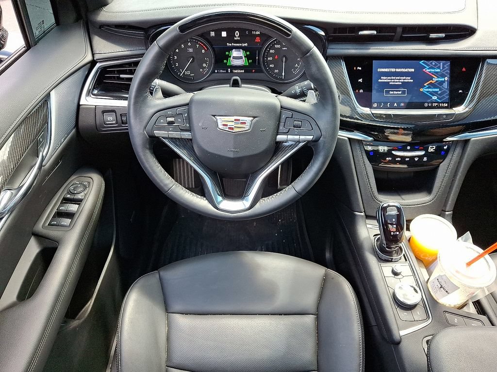 Used 2025 Cadillac XT6 Sport w/ Technology Package AWD/4WD image 10