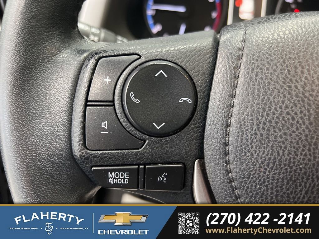 Used 2017 Toyota RAV4 XLE image 24