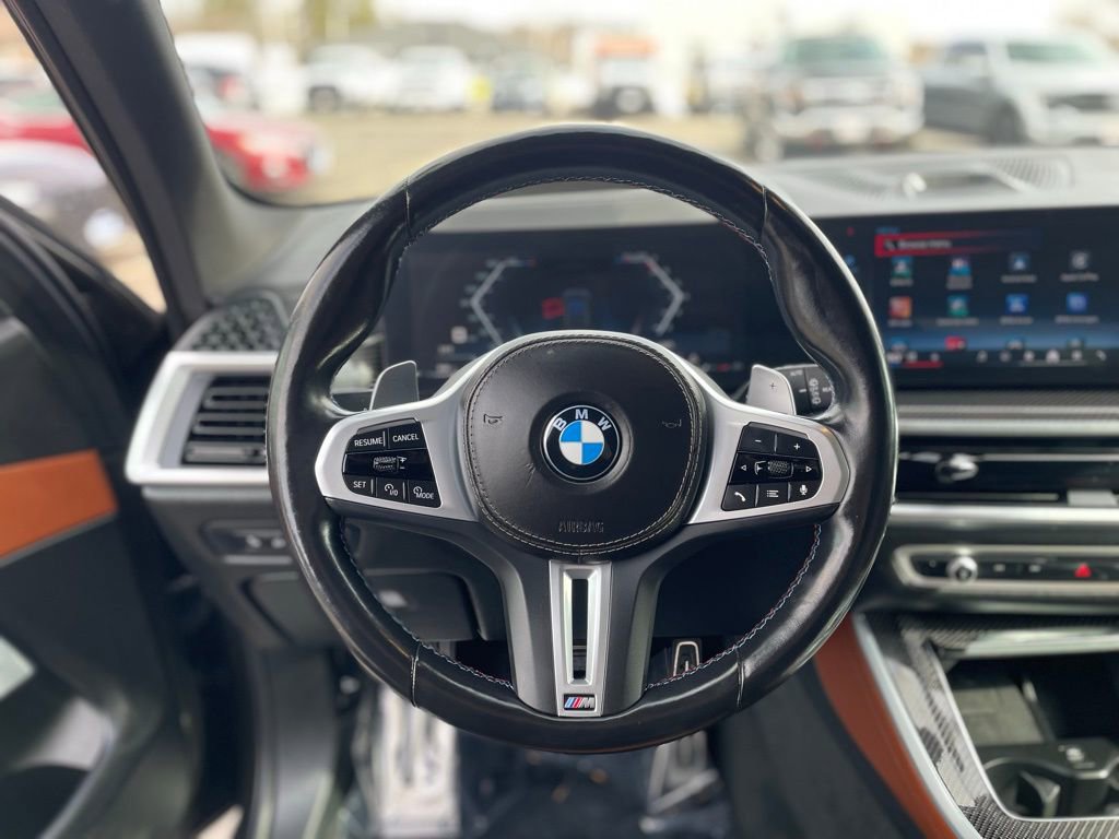 Used 2024 BMW X5 M60i image 10