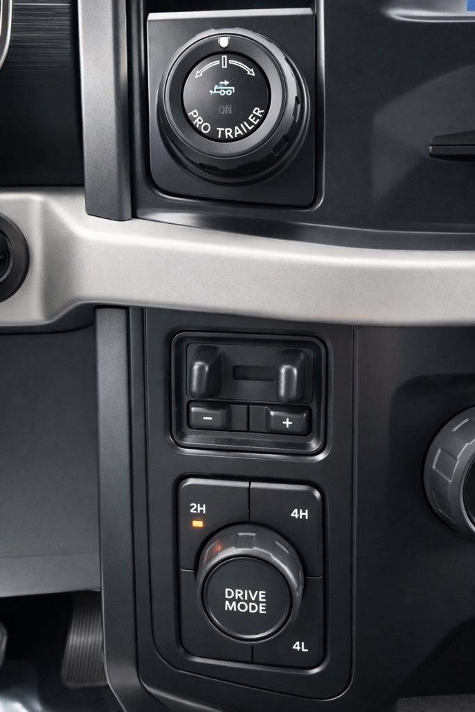 Used 2021 Ford F150 XLT w/ XTR Package AWD/4WD image 18