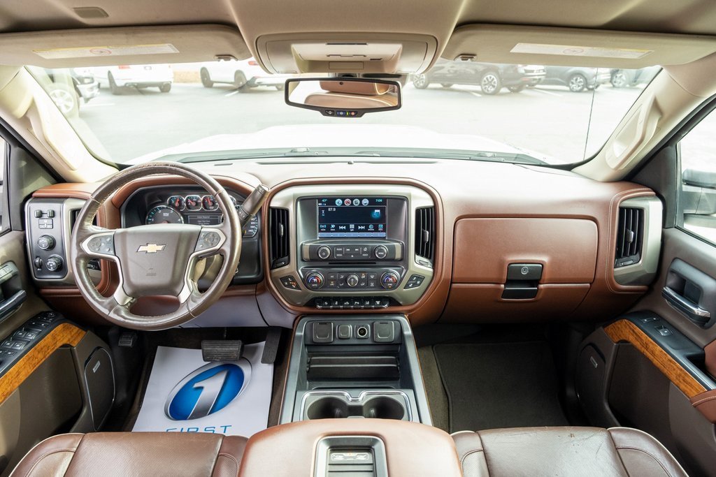 Used 2017 Chevrolet Silverado 2500 High Country w/ Duramax Plus Package image 31