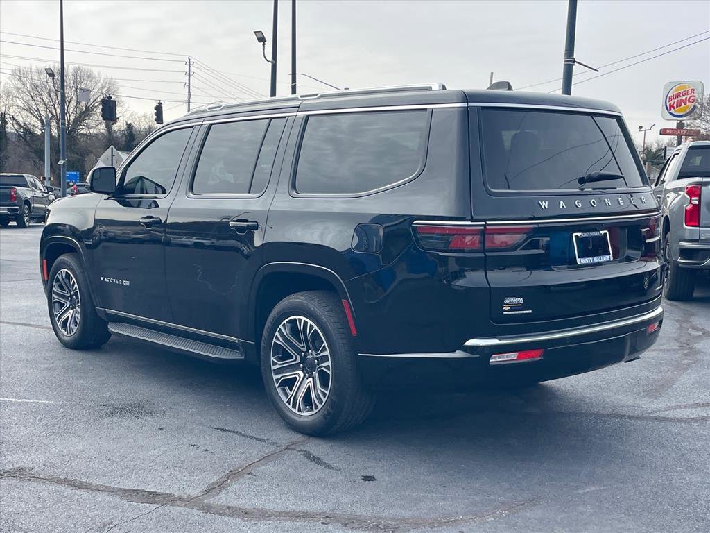 Used 2023 Jeep Wagoneer Series II image 5