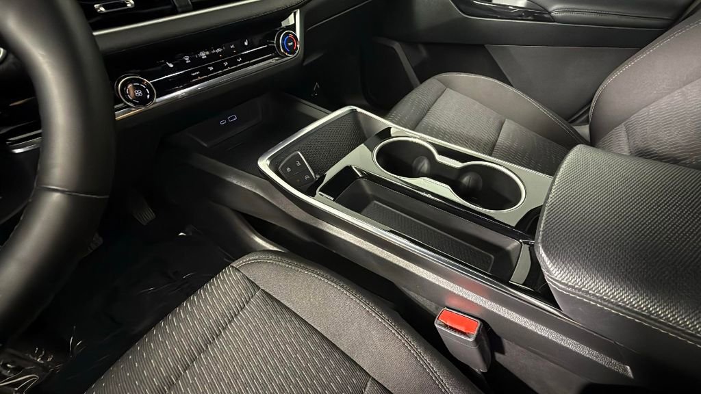 Certified 2025 Chevrolet Equinox LT image 23