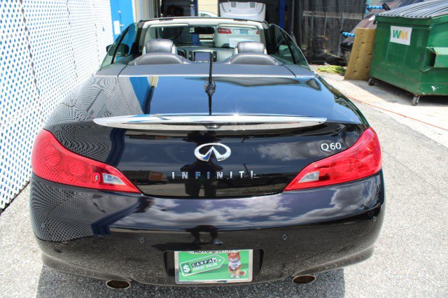 Used 2014 INFINITI Q60 Convertible w/ Premium Package RWD image 8
