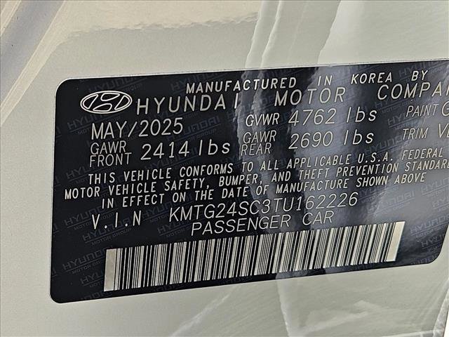 Used 2026 Genesis G70 2.5T Prestige image 24