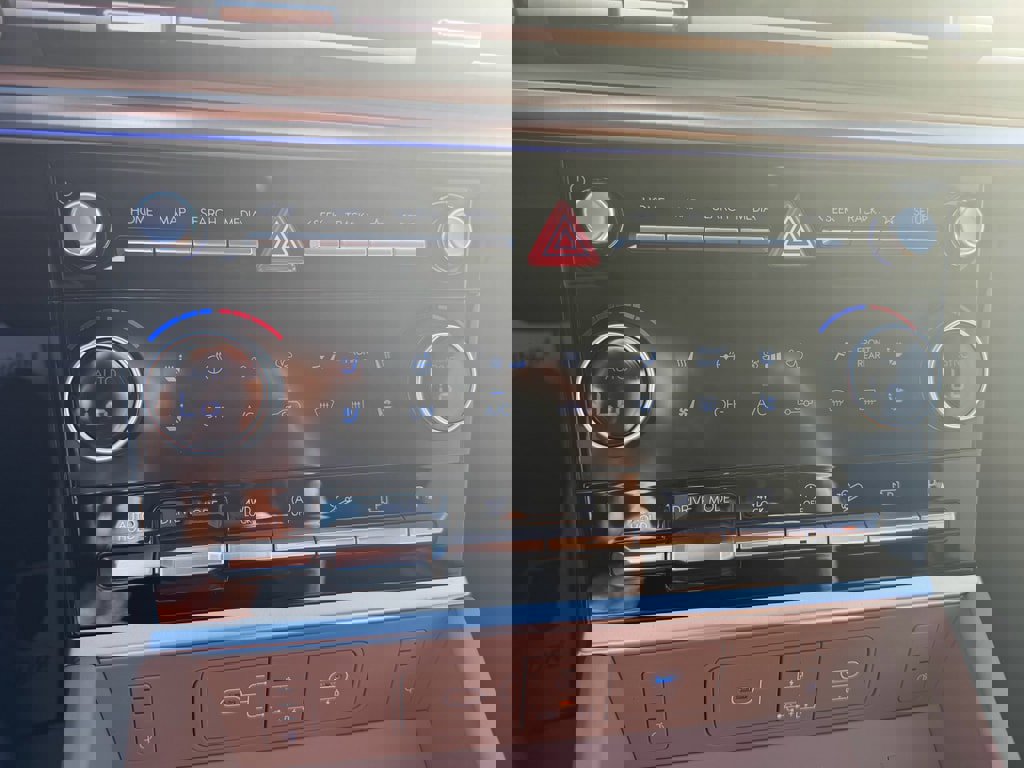 New 2026 Hyundai Santa Fe Calligraphy image 11