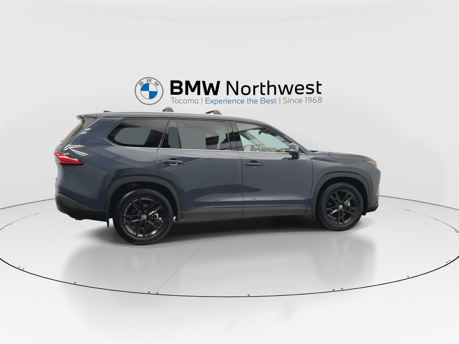 Used 2024 Toyota Grand Highlander Limited image 4