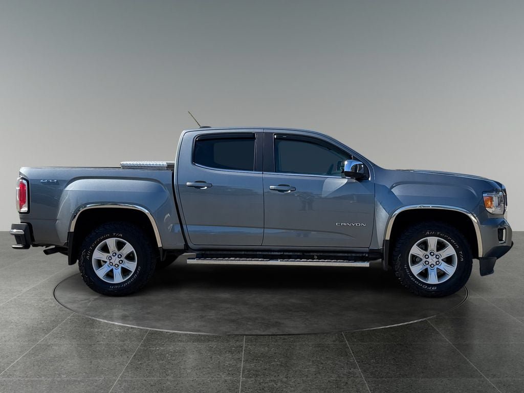 Used 2018 GMC Canyon SLE AWD/4WD image 10