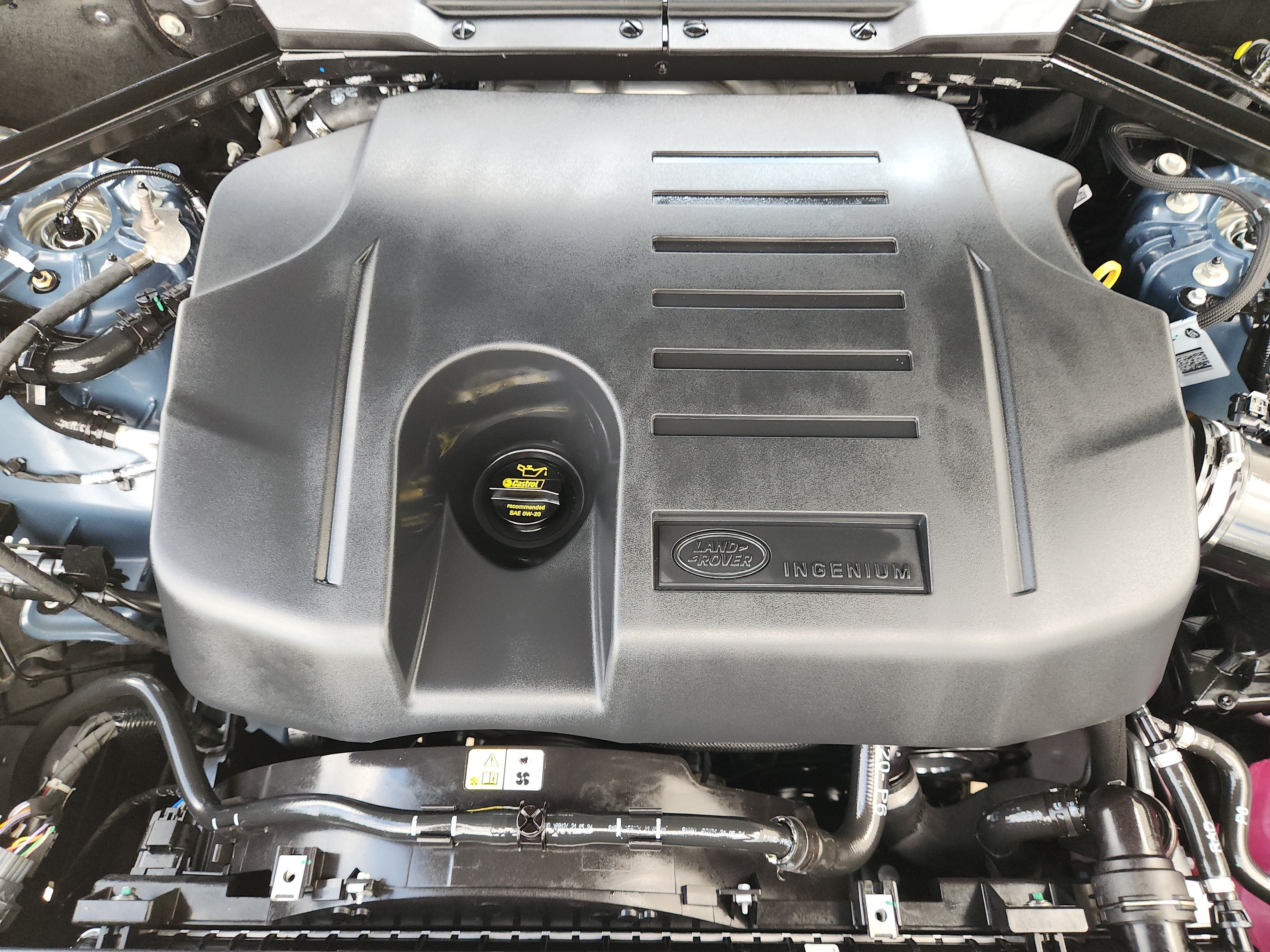 New 2026 Land Rover Defender 110 X-Dynamic SE AWD/4WD image 28